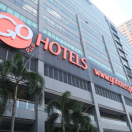 Go Hotels Plus Mandaluyong Esterno foto