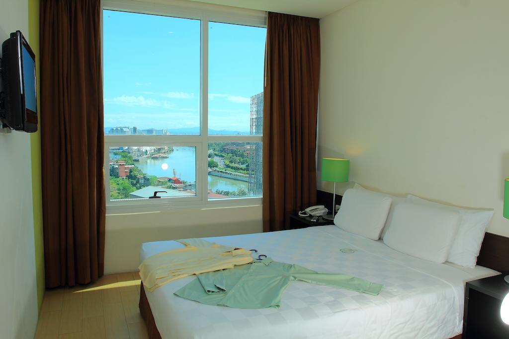 Go Hotels Plus Mandaluyong Camera foto