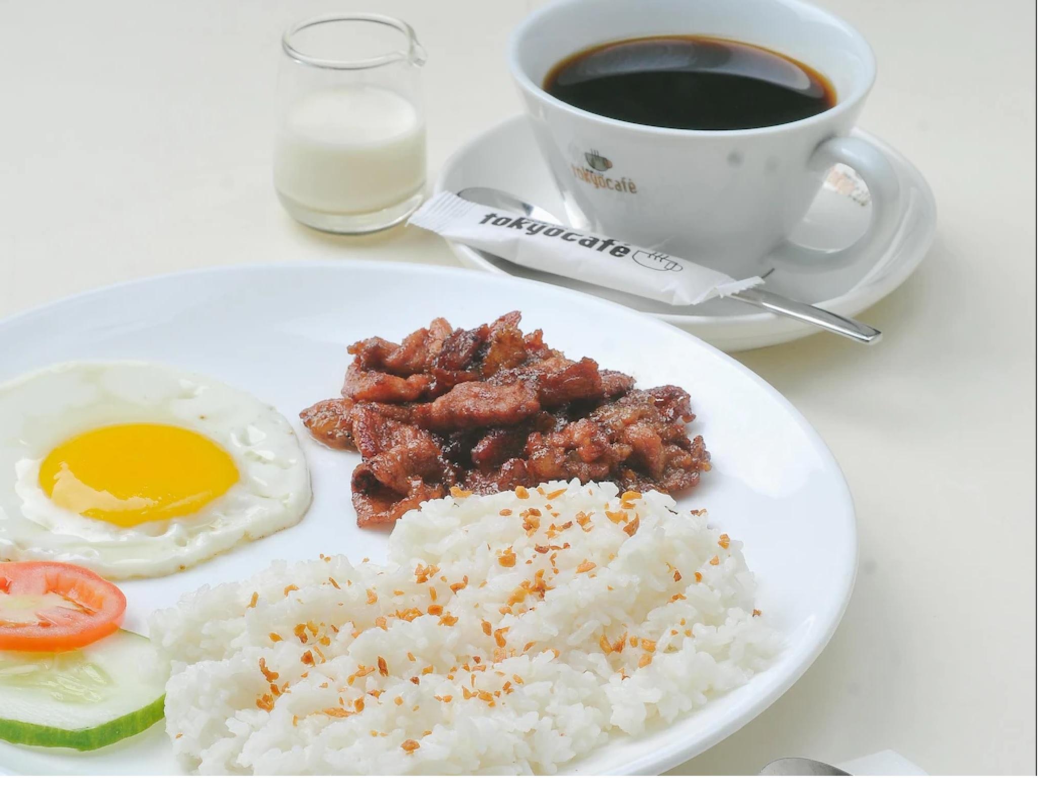 Go Hotels Plus Mandaluyong Esterno foto